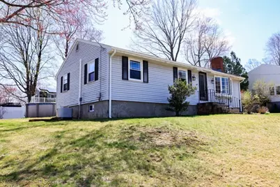 16 Willow Rd, Milford, MA 01757 - Photo 3