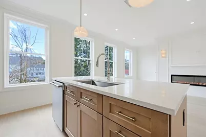 257R Market Street #A, Boston, MA 02134 - Photo 9