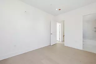 257 R Market St, Boston, MA 02134 - Photo 27