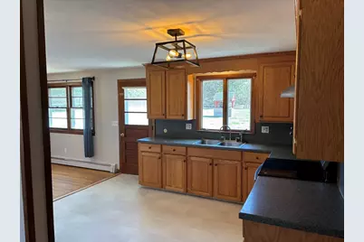 1252 East Street, Ludlow, MA 01056 - Photo 5