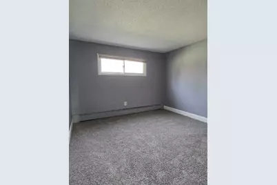 19 Chapman Ave #21, West Brookfield, MA 01585 - Photo 9