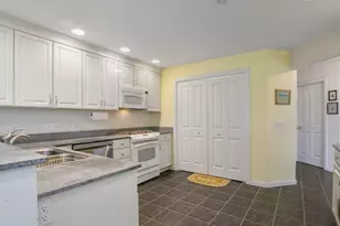19 Imperial Ct, Westborough, MA 01581 - Photo 17
