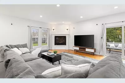 205 Elm St, East Bridgewater, MA 02333 - Photo 9