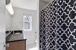7 Lark Dr, Boston, MA 02126 - Photo 27