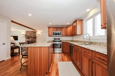 2 Natalie Rd, Chelmsford, MA 01824 - Photo 3