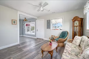 1 Barnes St, Wareham, MA 02571 - Photo 15
