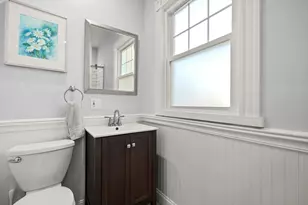 372 Silver St, Boston, MA 02127 - Photo 9