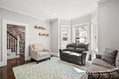 372 Silver St, Boston, MA 02127 - Photo 3