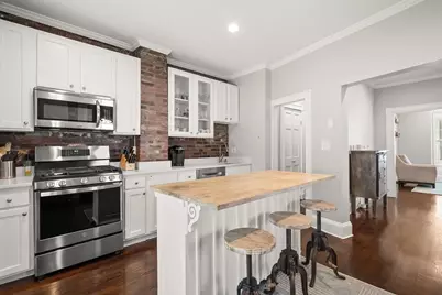 372 Silver St, Boston, MA 02127 - Photo 9