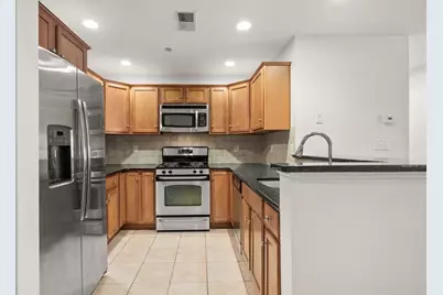 120 Wyllis Ave #103, Everett, MA 02149 - Photo 9