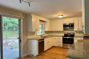 84 Cleveland Rd, Wellesley, MA 02482 - Photo 3