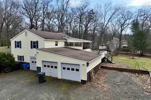 274 Prospect St Ext, Westfield, MA 01085 - Photo 3