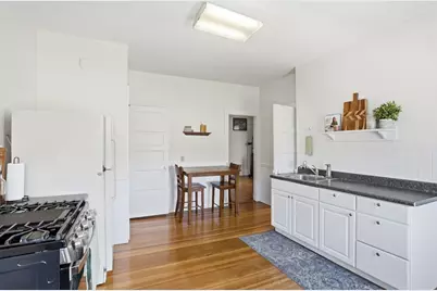 320-322 Fellsway West, Medford, MA 02155 - Photo 9