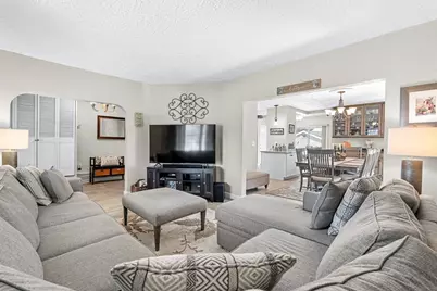 196 Park Street, Stoneham, MA 02180 - Photo 17