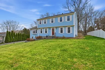 100 Beacon Hill Rd, West Springfield, MA 01089 - Photo 5