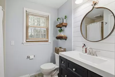 100 Beacon Hill Rd, West Springfield, MA 01089 - Photo 21