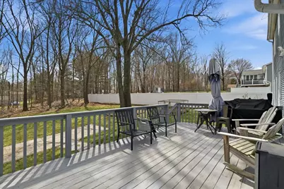 100 Beacon Hill Rd, West Springfield, MA 01089 - Photo 37