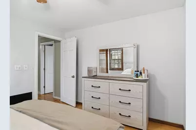 100 Beacon Hill Rd, West Springfield, MA 01089 - Photo 33