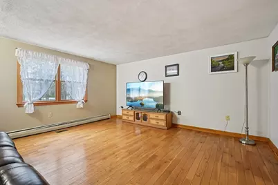 460 Shawsheen Ave, Wilmington, MA 01887 - Photo 3