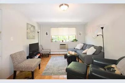 33 Cogswell Ave #8, Cambridge, MA 02140 - Photo 1