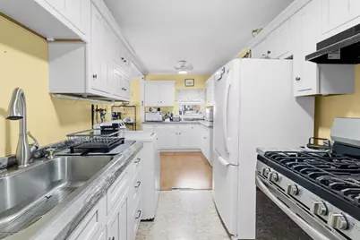 52 Point St, Fairhaven, MA 02719 - Photo 19