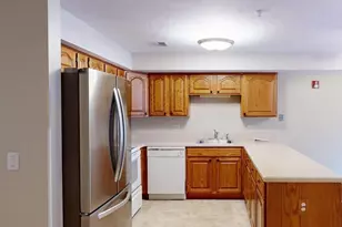 23 Greenleaves Dr, Amherst, MA 01002 - Photo 5