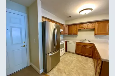 23 Greenleaves Drive #105, Amherst, MA 01002 - Photo 7