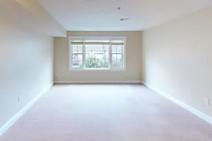 23 Greenleaves Dr, Amherst, MA 01002 - Photo 11