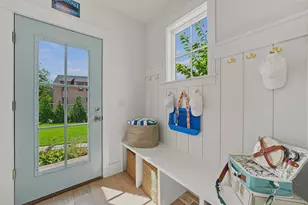 18 Honeysuckle Dr, Nantucket, MA 02554 - Photo 19