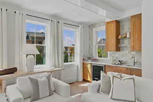18 Honeysuckle Dr, Nantucket, MA 02554 - Photo 7