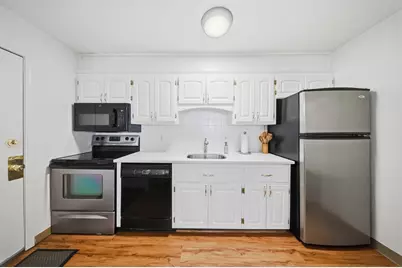 5 Washington St #A1, Reading, MA 01867 - Photo 3