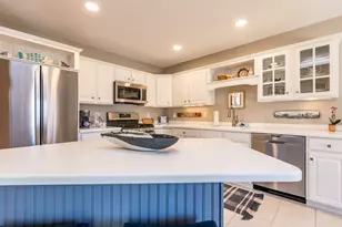 13 Hollyhock Knoll Ct, Bourne, MA 02532 - Photo 11