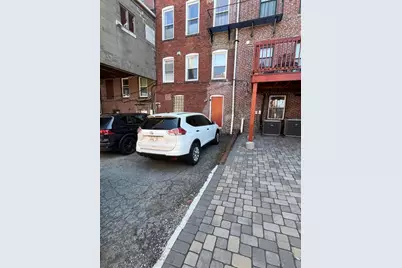 554 East Broadway #1, Boston, MA 02127 - Photo 27