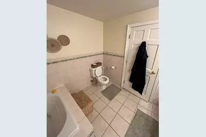 554 East Broadway #1, Boston, MA 02127 - Photo 17