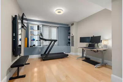 45 W Broadway #111, Boston, MA 02127 - Photo 17