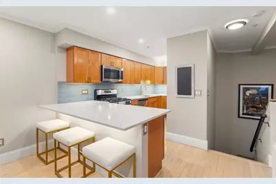 45 W Broadway #111, Boston, MA 02127 - Photo 9