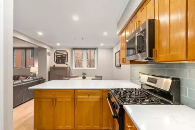 45 W Broadway #111, Boston, MA 02127 - Photo 11