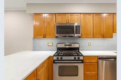 45 W Broadway #111, Boston, MA 02127 - Photo 11