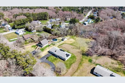 415 Chase Rd, Dartmouth, MA 02747 - Photo 33