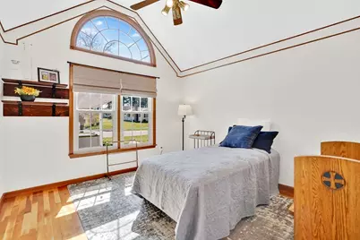 1542 S Branch Pkwy, Springfield, MA 01129 - Photo 19