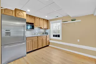 1542 S Branch Pkwy, Springfield, MA 01129 - Photo 29