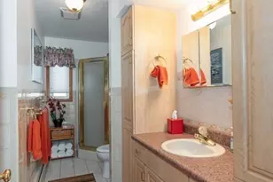 129 Thatcher Rd, Gloucester, MA 01930 - Photo 17