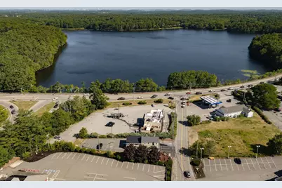 25 Accord Park Dr, Rockland, MA 02370 - Photo 25