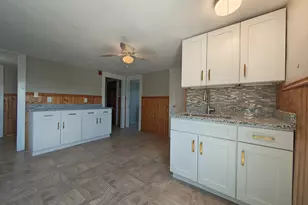 7 Congress St, Milford, MA 01757 - Photo 3
