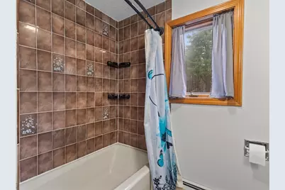 693 Elm St, Leominster, MA 01453 - Photo 27