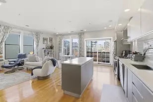 171 W Fourth St, Boston, MA 02127 - Photo 5
