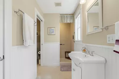 31 Hillside Ave, Falmouth, MA 02556 - Photo 13