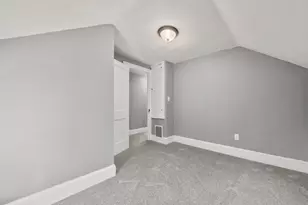 31 Dexter St, Methuen, MA 01844 - Photo 21