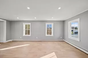 31 Dexter St, Methuen, MA 01844 - Photo 21