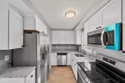 31 Dexter St, Methuen, MA 01844 - Photo 15
